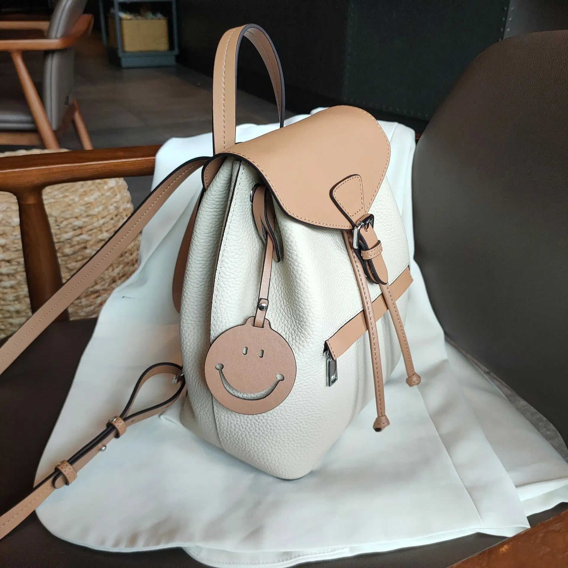 NL-350 MOCHILA DE MUJER