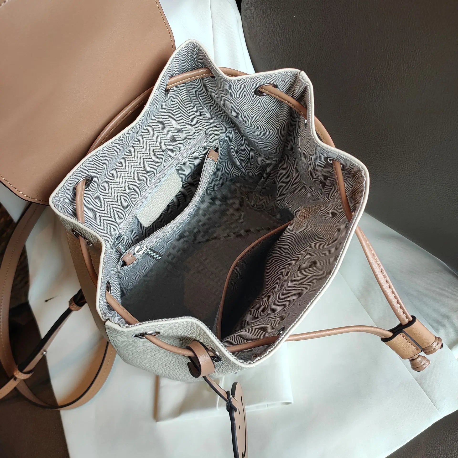 NL-350 MOCHILA DE MUJER