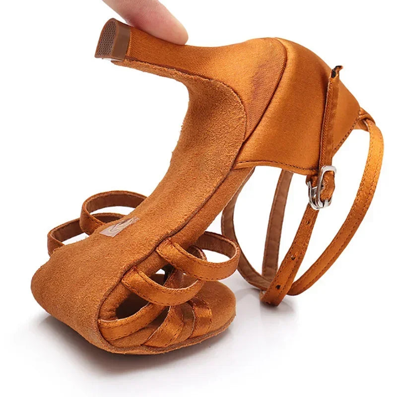 NL-270 SANDALIAS DE MUJER