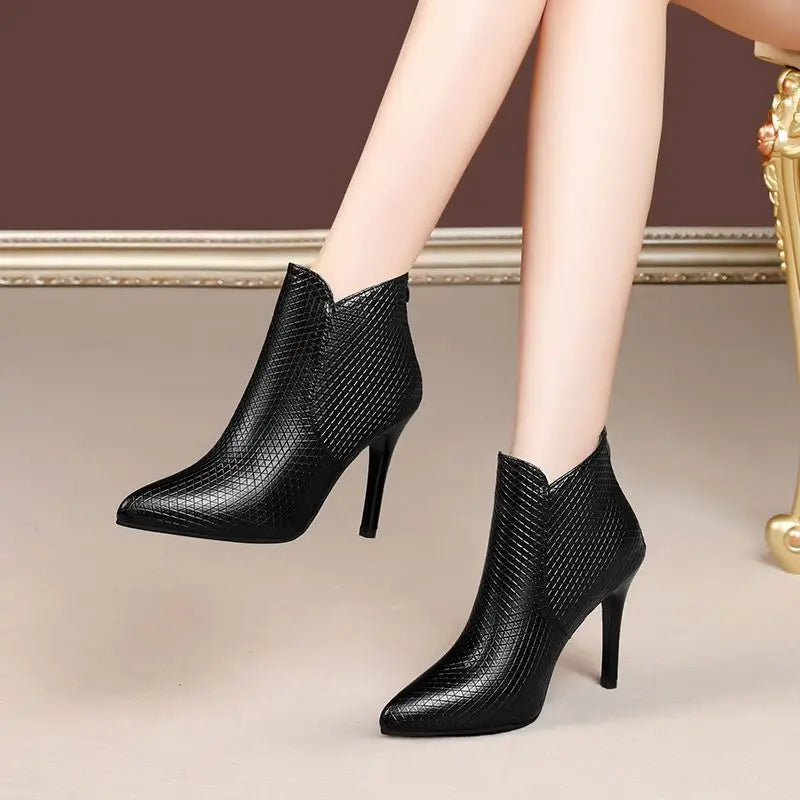 DP-224 BOTAS DE MUJER