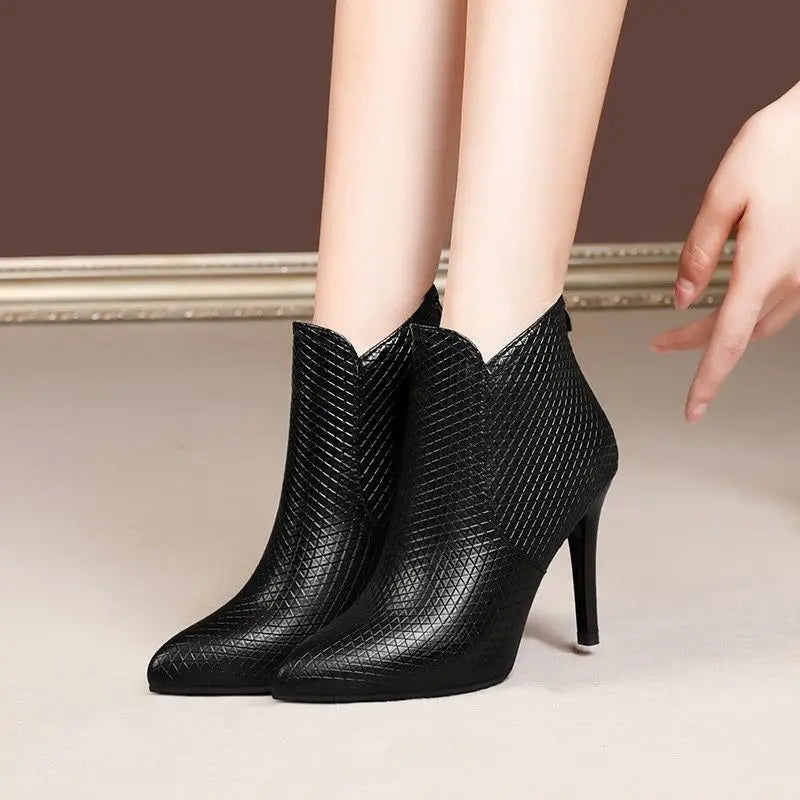 DP-224 BOTAS DE MUJER