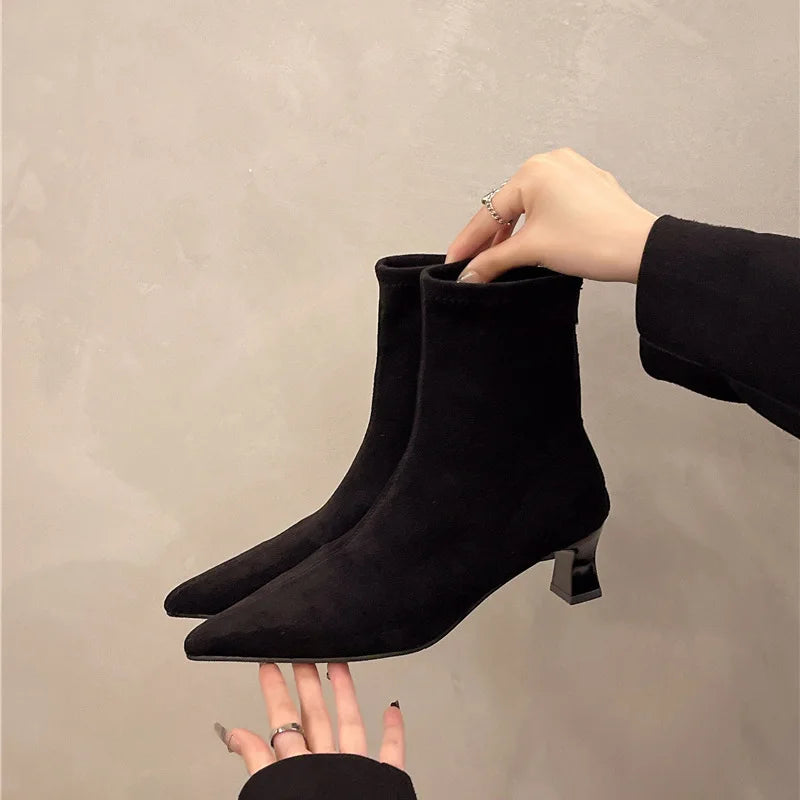 DP-226 BOTAS DE MUJER